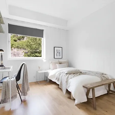 Near Charming Cobblestone Streets Appartement Bergen